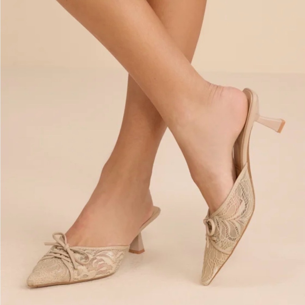 Lulu's Beige Lace Pointed-Toe Mule Heels with Bow